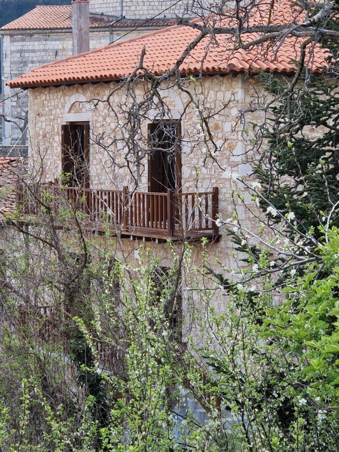 Melato Houses Valtesiniko Exterior foto